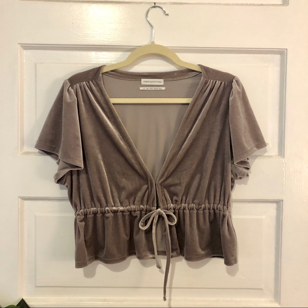 NWOT - UO Velvet Cropped Tie Front Top